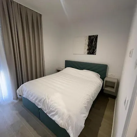 Villa Nika With Pool & Parking Near Zadar Bibinje