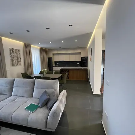 Nika With Pool & Parking Near Zadar