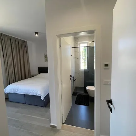 Nika With Pool & Parking Near Zadar Villa