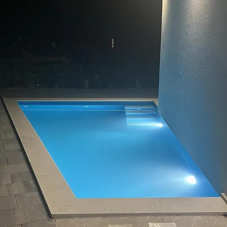 Villa Nika With Pool & Parking Near Zadar Villa
