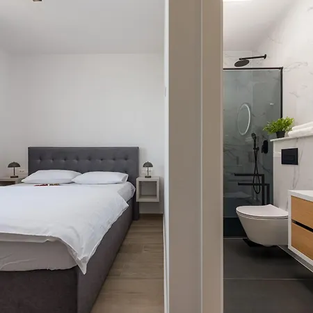 Nika With Pool & Parking Near Zadar Bibinje