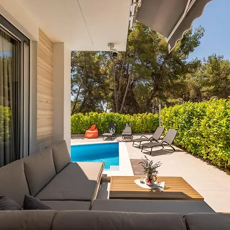 Nika With Pool & Parking Near Zadar Willa Bibinje